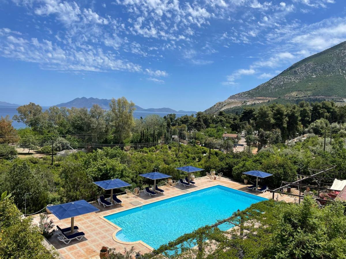 Aristotelis 2*
